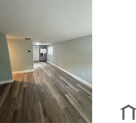 13607 N 20th St #L — Photo 1
