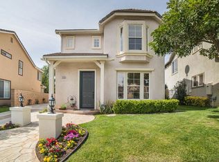 235 Rustling Heights Ct, Simi Valley, CA 93065