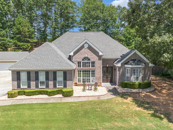 606 Gold Crest Dr, Braselton, GA 30517