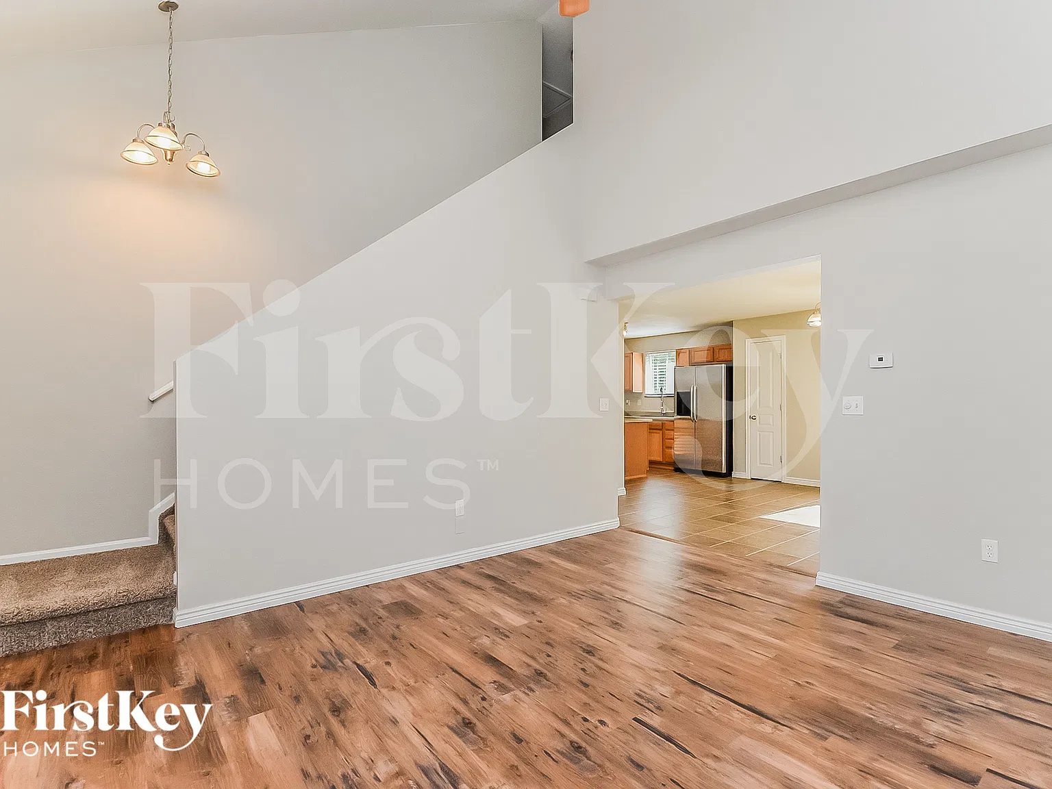3 bed, 2.0 bath, 1880 sqft, $2,595 — Photo 3