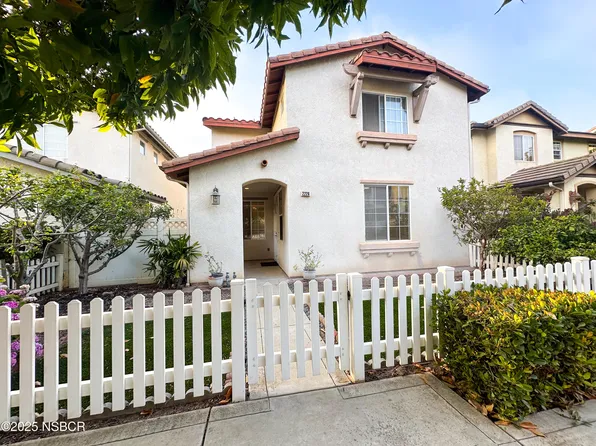 2226 Nightshade Ln, Santa Maria, CA 93455