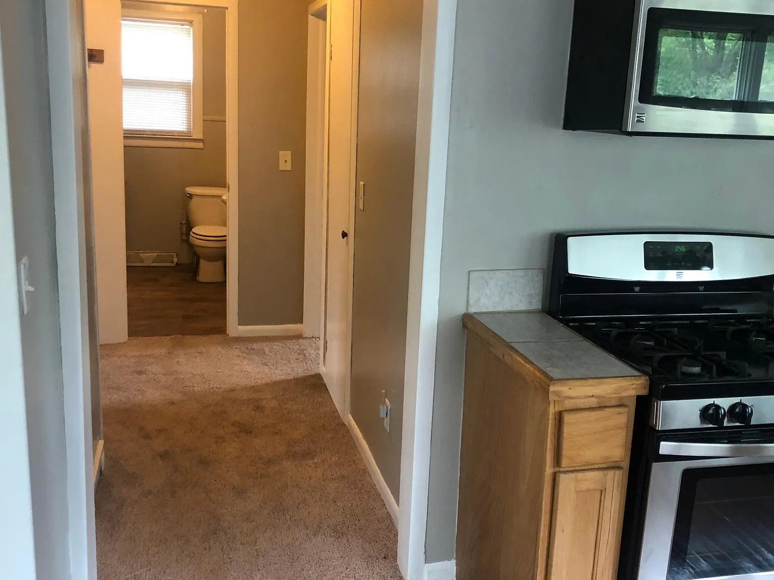 760 Blair St — Photo 3