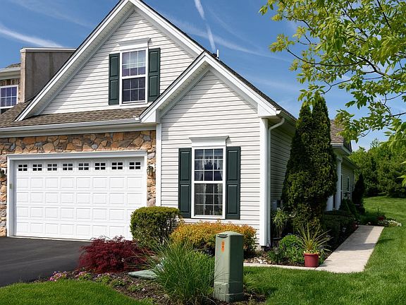 3rd image of 3521 Dogwood Dr