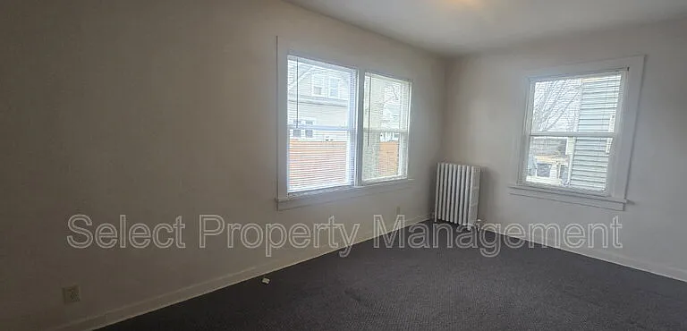 1033 Edgewater Ave #2 — Photo 11