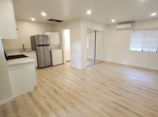 111 Marion Ave #B, Pasadena, CA 91106