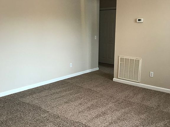 2nd image of 21 Ridgemont Dr #D7ca6d9b9
