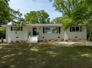 1832 Southwood Rd, Vestavia Hills, AL 35216