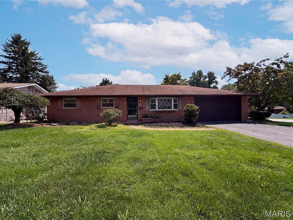1st image of 209 Dana Dr