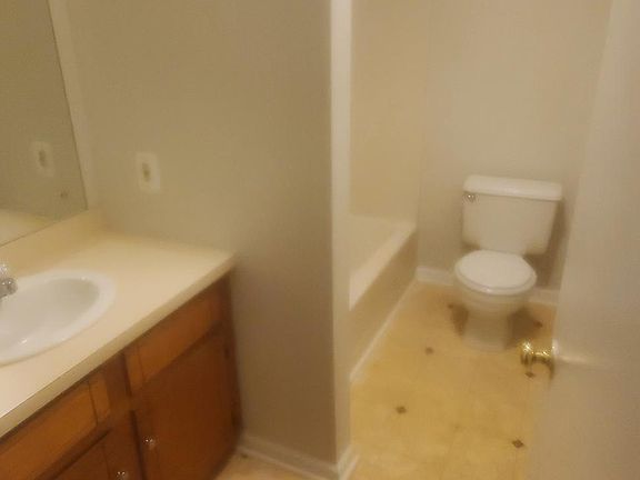 5th image of 139 Cedar Crest Dr #601
