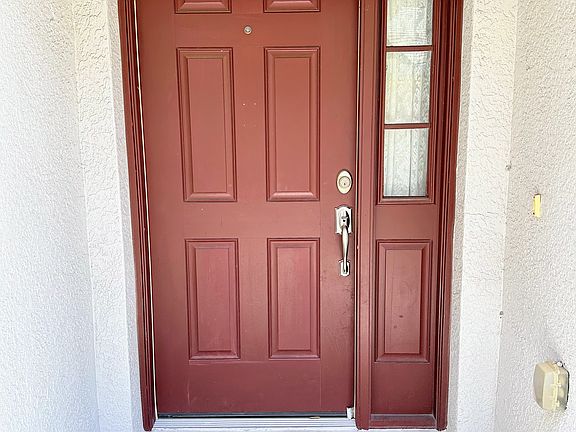 4th image of 7851 Foxgrove Dr
