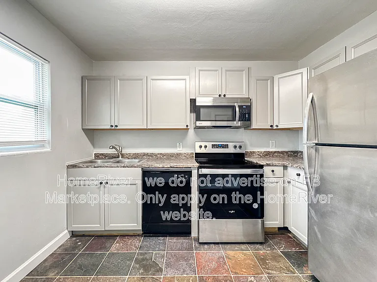 5809 Michigan Ave — Photo 9