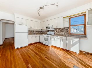 675 Leila Ave #1, Winnipeg, MB R2V3R9