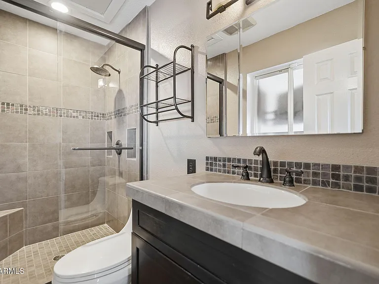 8307 E Clarendon Ave — Photo 19