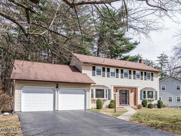 5 Plum Poppy South, Malta, NY 12020