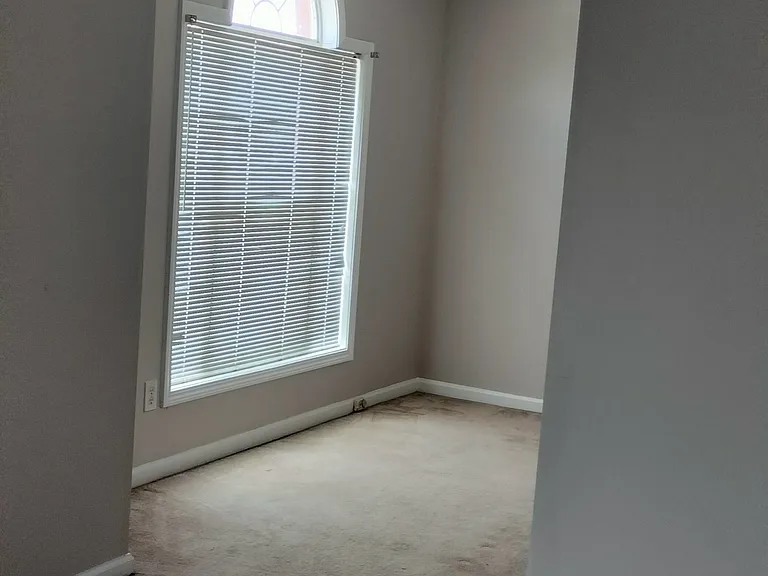 2750 Field Spring Dr — Photo 14