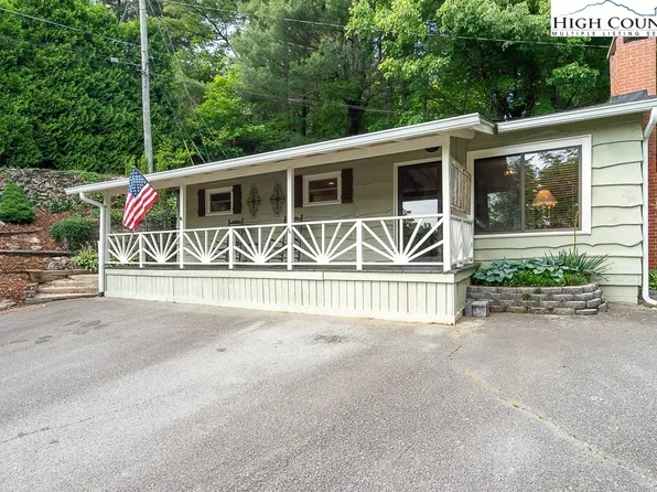 206 Green Street, Blowing Rock, NC 28605
