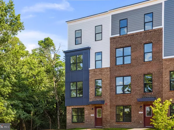 6340 Stevenson Ave, Alexandria, VA 22304