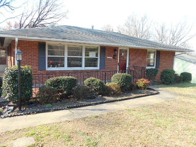 1st image of 119 Brightwell Dr