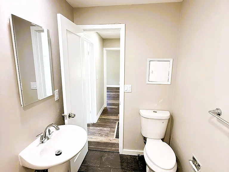 14402 Washington Ave SW #1 — Photo 22