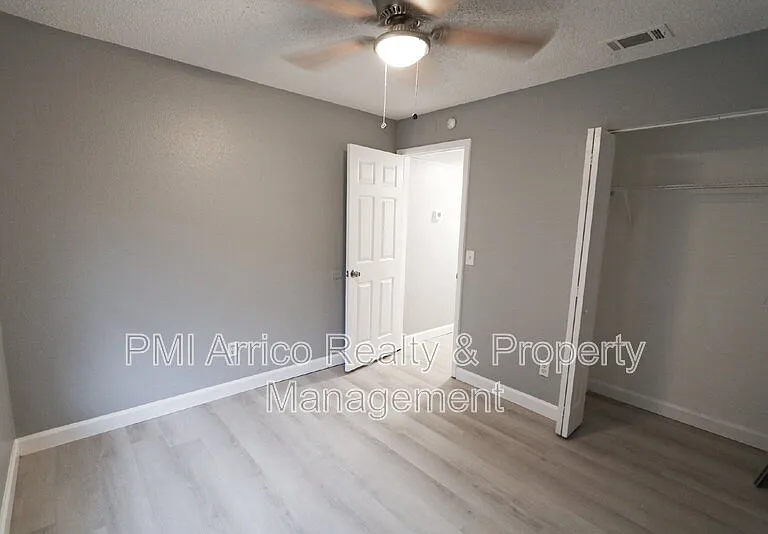 1810 E 143rd Ave #2 — Photo 14