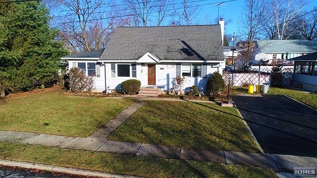 1st image of 460 Luhmann Dr