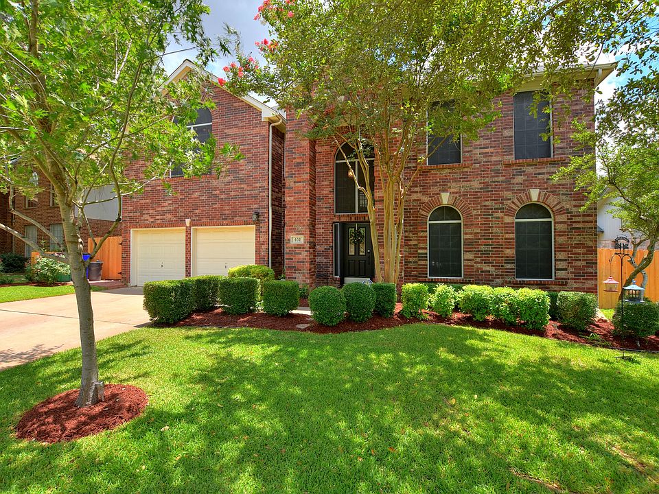 1st image of 402 Marigold Ln