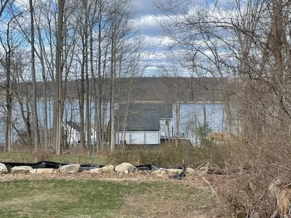 5 Avery Shores, Coventry, CT 06238