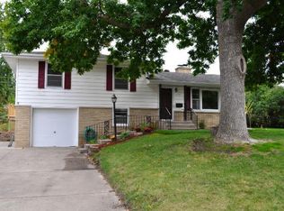 10917 Rich Ave S, Bloomington, MN 55437