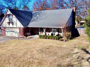 6615 E 103rd St, Tulsa, OK 74133