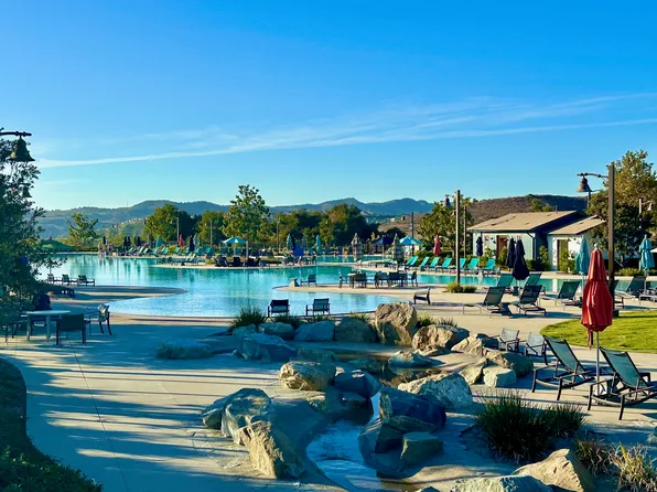 121 Ruby Rd, Rancho Mission Viejo, CA 92694