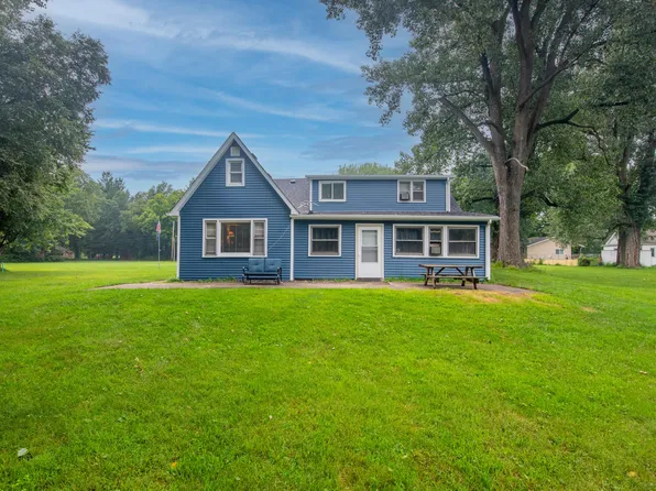 24215 Euclid Ave, Schneider, IN 46376