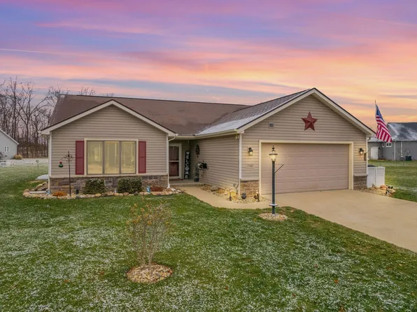 2506 Pin Oak Ct, Plymouth, IN 46563