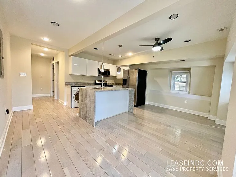 3646 New Hampshire Ave NW #4 — Photo 4