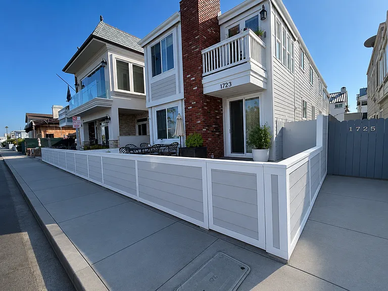 1723 W Balboa Blvd #A — Photo 1