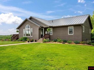 16761 Hall Ave, Nerstrand, MN 55053