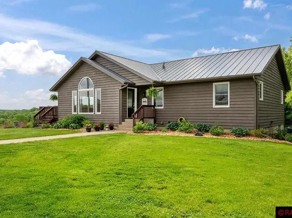 16761 Hall Ave, Nerstrand, MN 55053