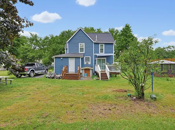 141 Otis St, Westfield, MA 01085