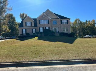 128 Montclair Pl, Ellenwood, GA 30294