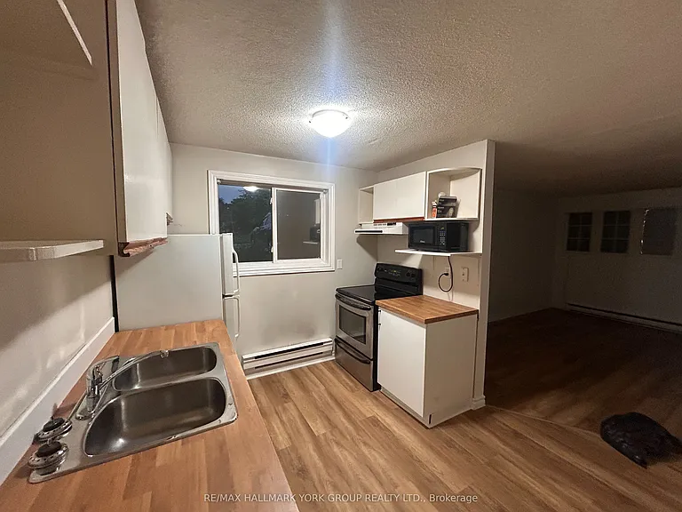 948 Lake Dr E #101 — Photo 11