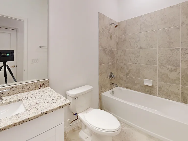 15888 Honey Suckle St — Photo 13