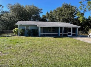 907 Hamilton Ave, Lehigh Acres, FL 33972