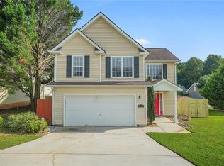 3028 Meadow Glen Pass, Fairburn, GA 30213