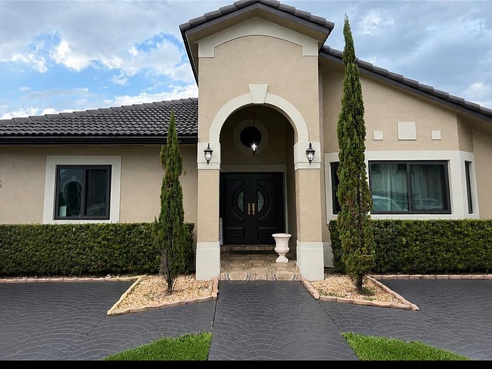 1st image of 8741 NW 141st Ter