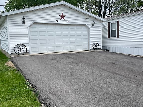 3rd image of 66 Bubble Loo Rd