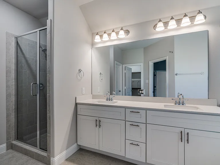 4533 Titus Cir — Photo 16