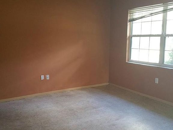 2nd image of 900 County Road 539