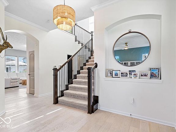 5th image of 1614 Waterleaf Dr