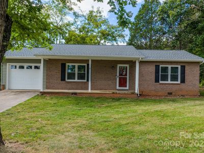 3 McCall Pl, Granite Falls, NC, 28630