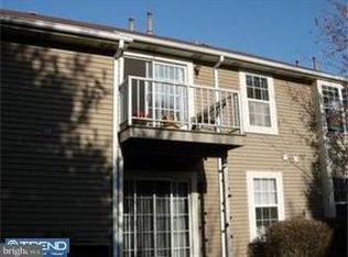 306B Ralston Dr #122, Mount Laurel, NJ 08054