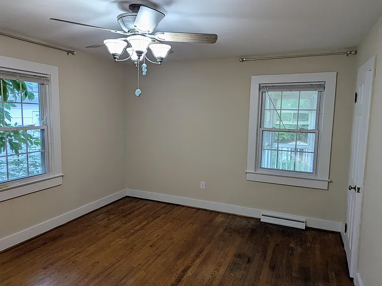 726 Marshall Ave — Photo 6